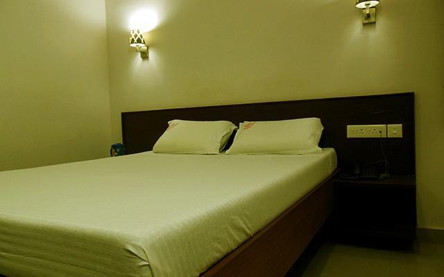 Nest Guest House Пондичерри Экстерьер фото